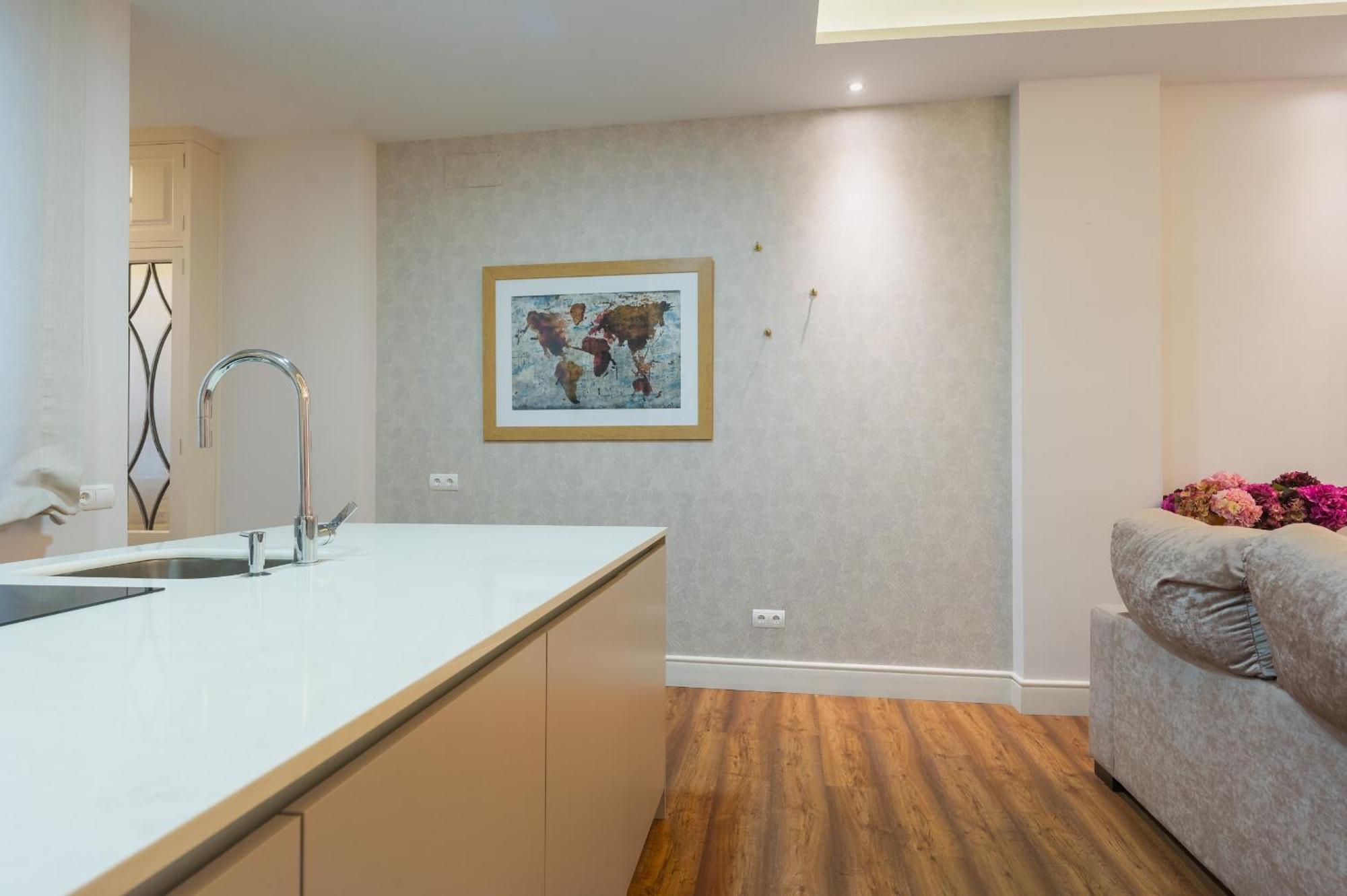 Centro Luxe 3 Rooms Севилья Экстерьер фото